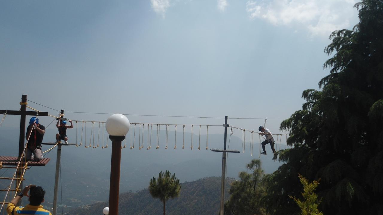 Hotel Heavens Retreat Solan Exteriér fotografie